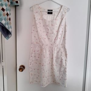 Birds of North America Carolina Wren dress